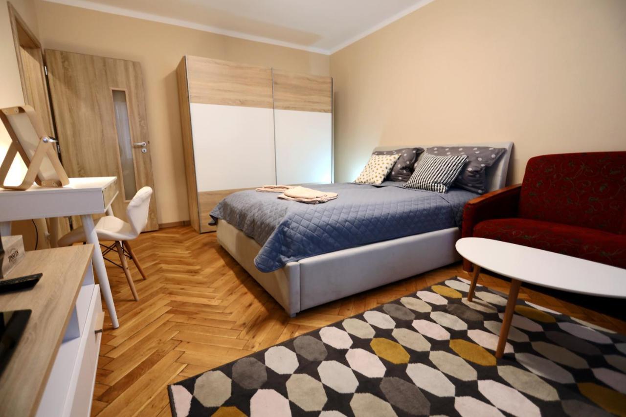Old Town Apartment Хеб Екстер'єр фото